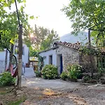 Maison d'hôtes Ecovillage - *