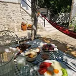Ecovillage - Zhulat
