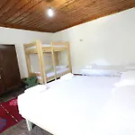 Ecovillage - Πανσιόν Zhulat