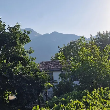 Ecovillage - Guest house Zhulat