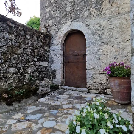 Ecovillage - Guest house *